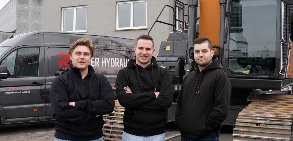 Het team van Structon: Arno, Ruben en Gilles in onze productiehal in Beernem